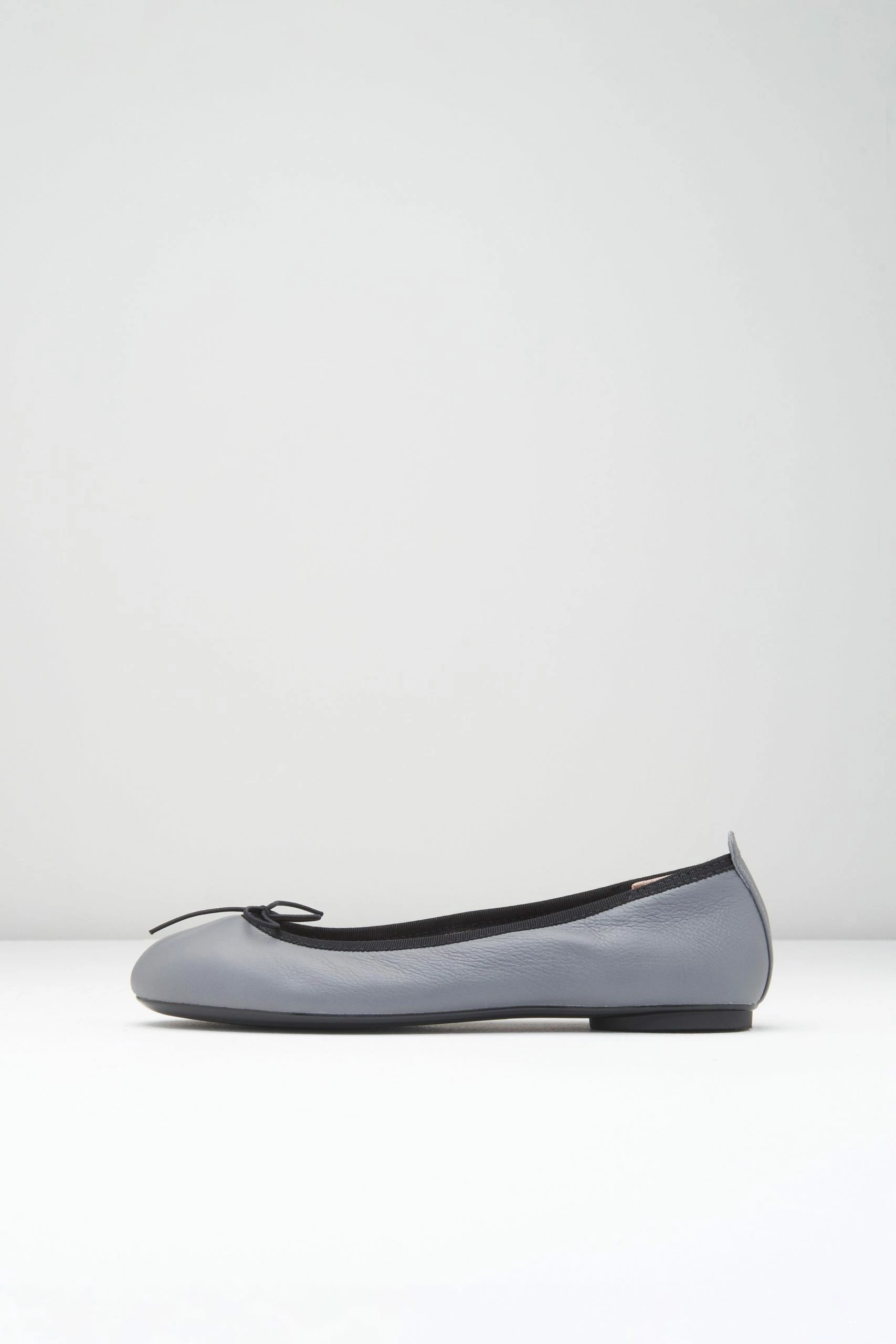 BLOCHSTORE-US Ladies Nashira Ballet Flats 1 BLOCHSTORE-US Ladies Nashira Ballet Flats