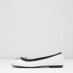 BLOCHSTORE-US Ladies Nashira Ballet Flats