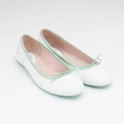 BLOCHSTORE-US Ladies Lyra Ballet Flats 9 BLOCHSTORE-US Ladies Lyra Ballet Flats -POINTESHOES SHOP DGfRRfQ