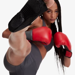 BLOCHSTORE-US Stance -POINTESHOES SHOP SHOT02 463 R1 c60a91e7 e222 4cc5 b20d 73a08b3474c3