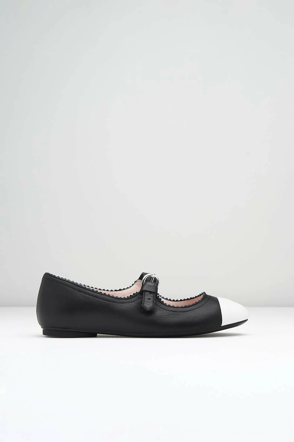 BLOCHSTORE-US Ladies Cassiopeia Ballet Flats 2 BLOCHSTORE-US Ladies Cassiopeia Ballet Flats - Image 2