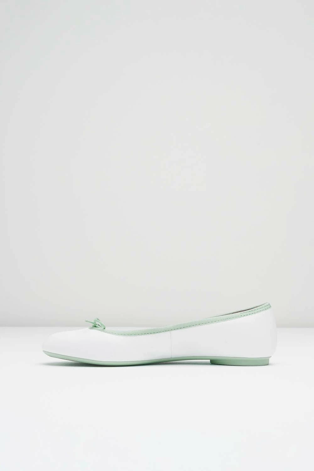 BLOCHSTORE-US Ladies Lyra Ballet Flats 4 BLOCHSTORE-US Ladies Lyra Ballet Flats - Image 4